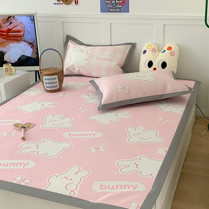 91家纺网 家纺一手货源 找家纺 昔可 2023新款凉感海洋丝针织软席三件套 粉色bunny