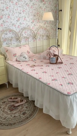 91家纺网 家纺一手货源 找家纺 昔可 2023新款单层雪纺花边乳胶凉席三件套 荔枝玫瑰