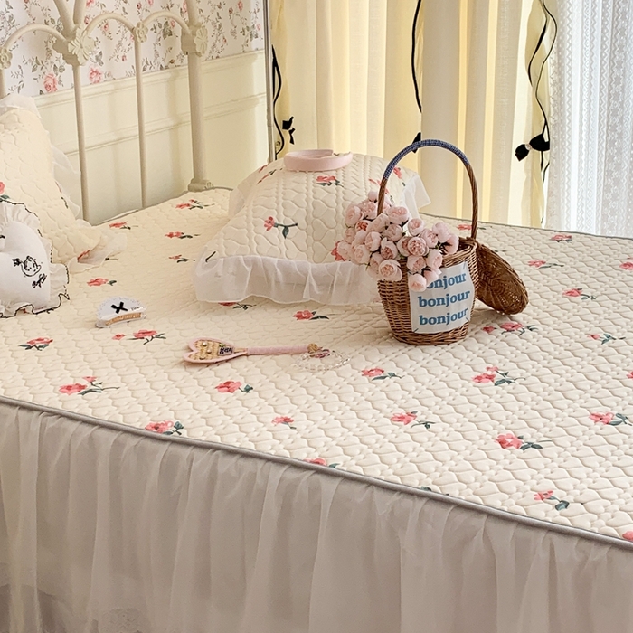 91家纺网 家纺一手货源 找家纺 （总）昔可 2023新款单层雪纺花边乳胶凉席三件套