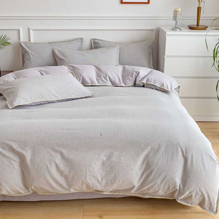 91家纺网 家纺一手货源 找家纺 金丝鸟 2023新款贝壳边A类色织全棉水洗棉简约条纹四件套 贝壳边款 简约条纹 灰