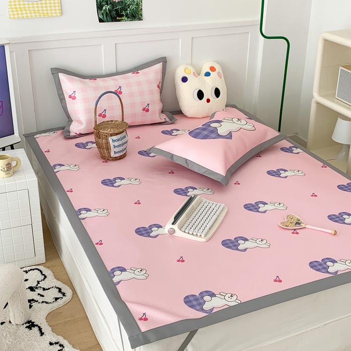 91家纺网 家纺一手货源 找家纺 昔可 2023新款凉感海洋丝针织软席三件套 紫爱心兔