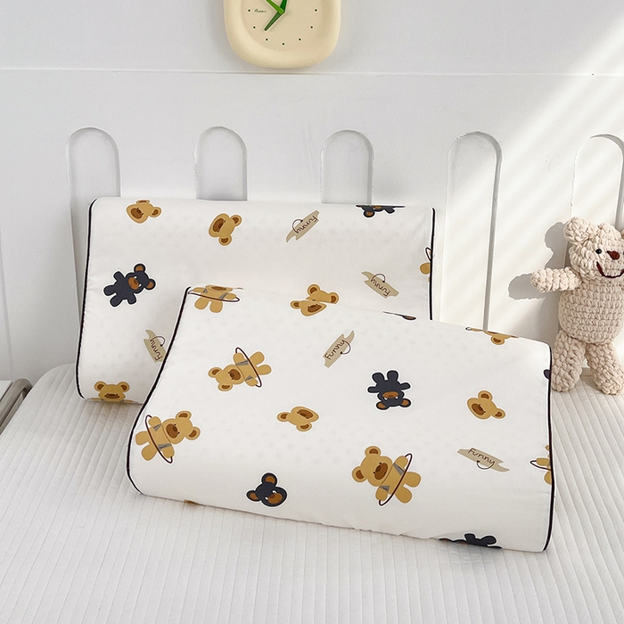 91家纺网 家纺一手货源 找家纺 良佐生活  2023新款A类60支全棉贡缎乳胶枕枕套 呼啦熊