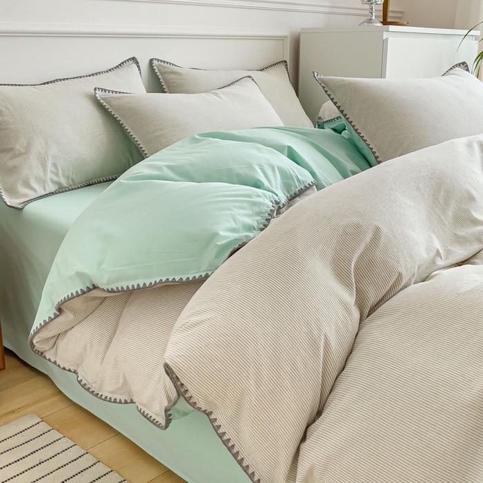 91家纺网 家纺一手货源 找家纺 金丝鸟 2023新款贝壳边A类色织全棉水洗棉简约条纹四件套 贝壳边款 简约条纹 绿