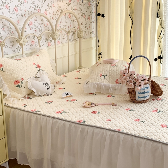 91家纺网 家纺一手货源 找家纺 昔可 2023新款单层雪纺花边乳胶凉席三件套 薄樱粉枝