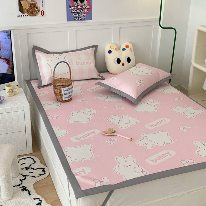 91家纺网 家纺一手货源 找家纺 昔可 2023新款凉感海洋丝针织软席三件套 粉色bunny