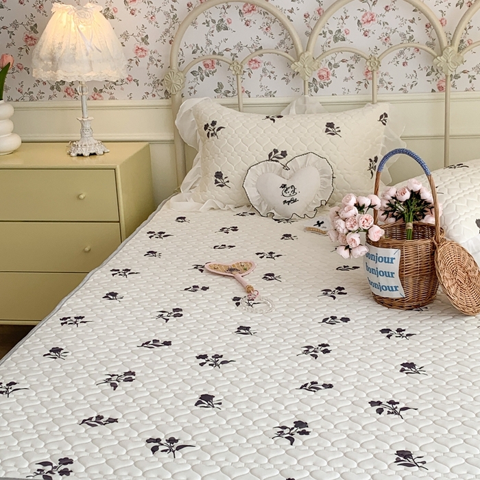 91家纺网 家纺一手货源 找家纺 昔可 2023新款单层雪纺花边乳胶凉席三件套 南法优雅