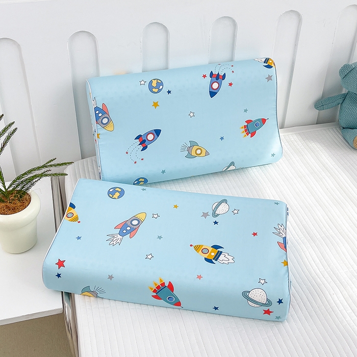 91家纺网 家纺一手货源 找家纺 良佐生活  2023新款A类60支全棉贡缎乳胶枕枕套 宇宙飞船