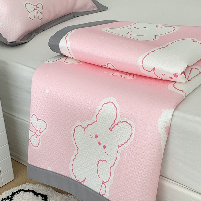 91家纺网 家纺一手货源 找家纺 昔可 2023新款凉感海洋丝针织软席三件套 粉色bunny