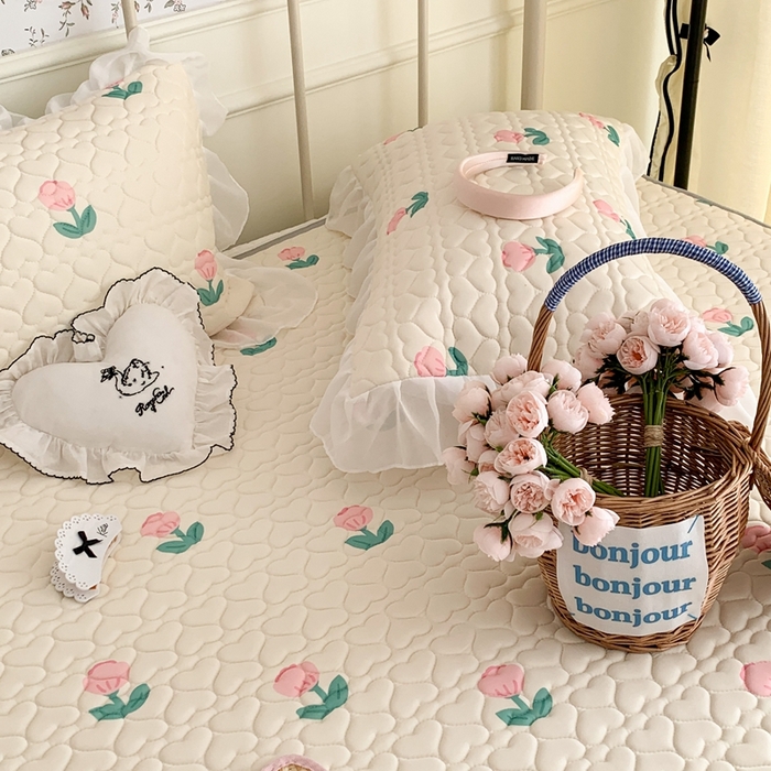 91家纺网 家纺一手货源 找家纺 昔可 2023新款单层雪纺花边乳胶凉席三件套 粉嫩小郁金