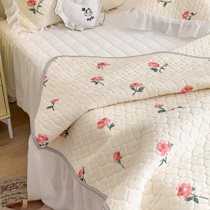 91家纺网 家纺一手货源 找家纺 （总）昔可 2023新款单层雪纺花边乳胶凉席三件套