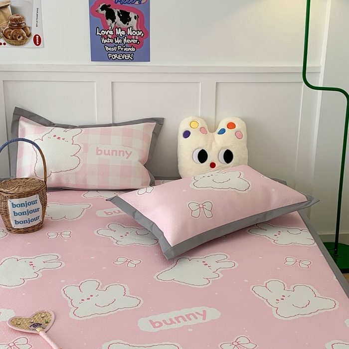 91家纺网 家纺一手货源 找家纺 昔可 2023新款凉感海洋丝针织软席三件套 粉色bunny