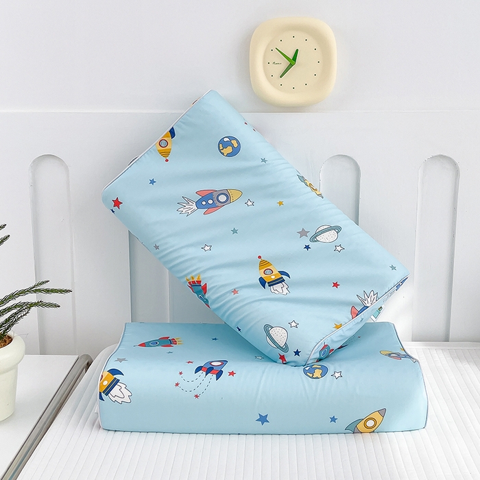 91家纺网 家纺一手货源 找家纺 良佐生活  2023新款A类60支全棉贡缎乳胶枕枕套 宇宙飞船