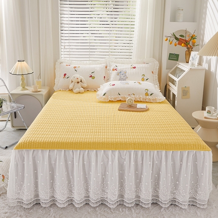 宜凡家纺2023新款A类全棉夹棉床裙三件套 樱桃考拉