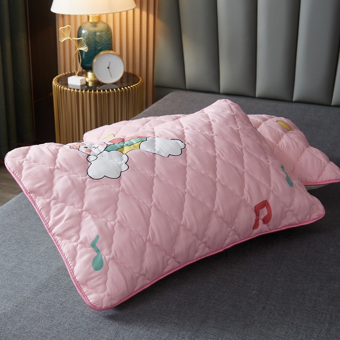 91家纺网 家纺一手货源 找家纺 花言狐语2025新款水洗棉防水枕套 梦想兔-粉