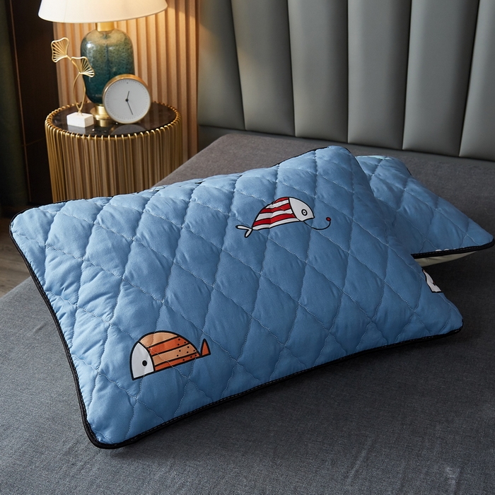 91家纺网 家纺一手货源 找家纺 花言狐语2025新款水洗棉防水枕套 七彩小鱼