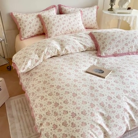 91家纺网 家纺一手货源 找家纺 蓝邻家纺2023新款复古小清晰花边四件套系列第二批 月光集