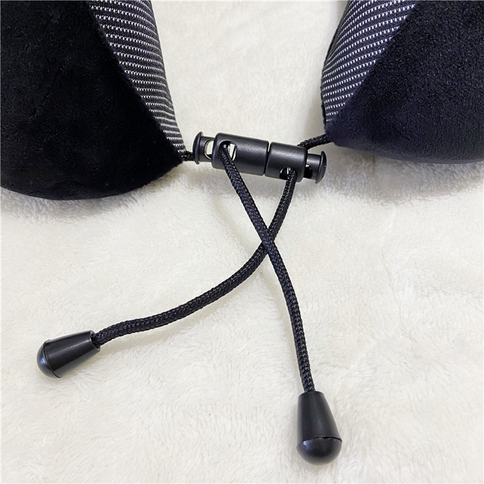 91家纺网 家纺一手货源 找家纺 卡奥家纺 2025新款驼峰U型枕旅行颈椎枕 黑色27*25*14cm