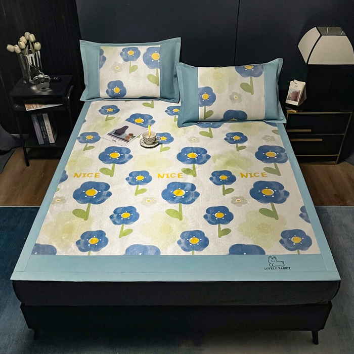 91家纺网 家纺一手货源 找家纺 慕尚家纺 2025新款简约数码印花冰藤席平铺+床笠款 小时光-平铺