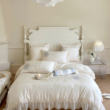 91家纺网 家纺一手货源 找家纺 （总）MIU缪家居 2023新款80支兰精天丝（提花）波点玫瑰