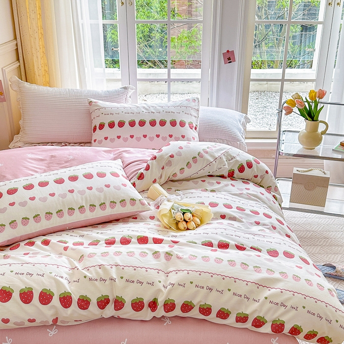 91家纺网 家纺一手货源 找家纺 清雅福 2023新款春夏13372小清新系列床上四件套 草莓冰冰