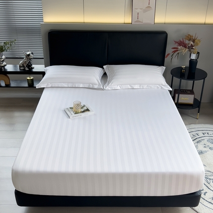 91家纺网 家纺一手货源 找家纺 品乐 2023新款 60支长绒棉提花条纹单床笠 条纹白色