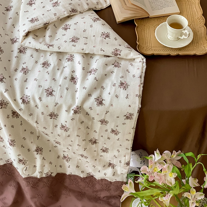 91家纺网 家纺一手货源 找家纺 荣轩家居 2023新款花边款双层纱印花夏被 图丽萨