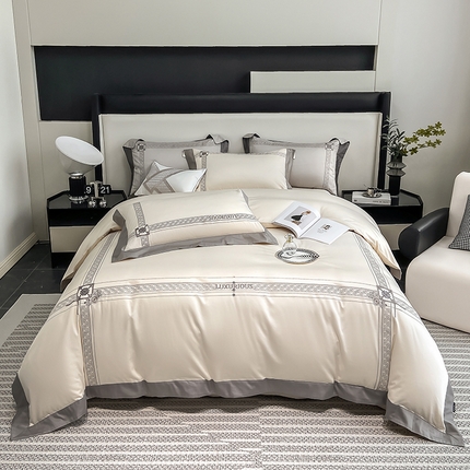 91家纺网 家纺一手货源 找家纺 家居1号2024新款轻奢长绒棉刺绣四件套 图兰-奶白