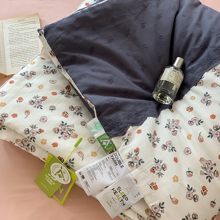 91家纺网 家纺一手货源 找家纺 荣轩家居 2023新款花边款双层纱印花夏被 允宝