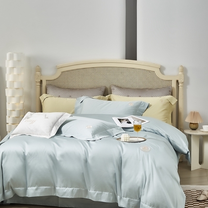 榻尚家居 2023新款TS简约系列80长绒棉贡缎四件套 天空蓝