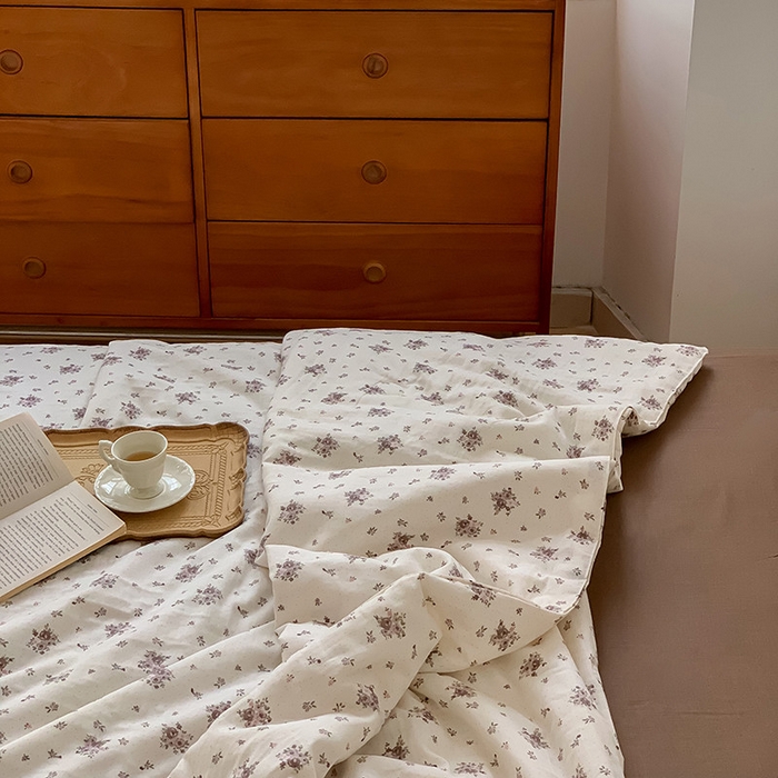 91家纺网 家纺一手货源 找家纺 荣轩家居 2023新款花边款双层纱印花夏被 图丽萨