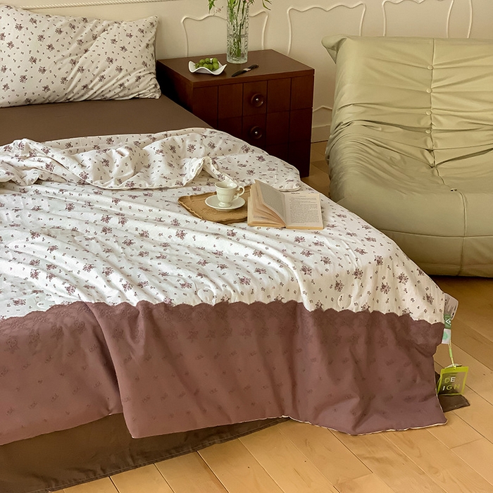 91家纺网 家纺一手货源 找家纺 荣轩家居 2023新款花边款双层纱印花夏被 图丽萨