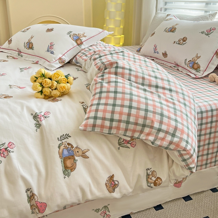 91家纺网 家纺一手货源 找家纺 乐童  2024新款网红直播爆款吊边＋一字绣工艺款四件套（八） 绿洲兔语