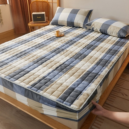 91家纺网 家纺一手货源 找家纺 乐逸2023新款亲肤夹棉防水床笠 蓝大格