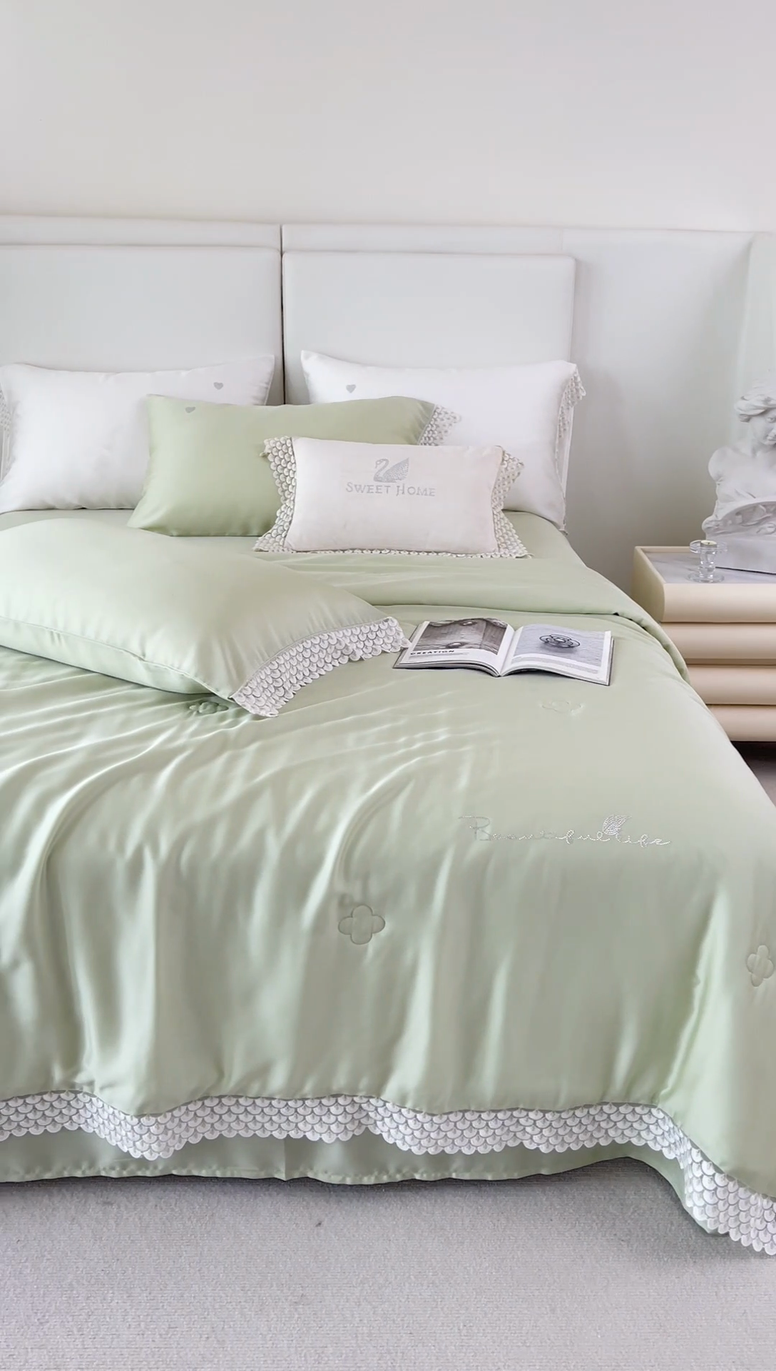 91家纺网 家纺一手货源 找家纺 （总）时亿2023新款蕾丝款60支兰精天丝夏被-花海