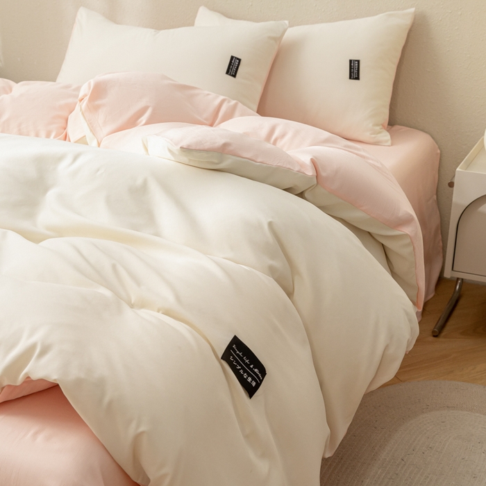 91家纺网 家纺一手货源 找家纺 米瑞娜 2024新款 水洗棉麻双拼纯色四件套 奶白+冰粉