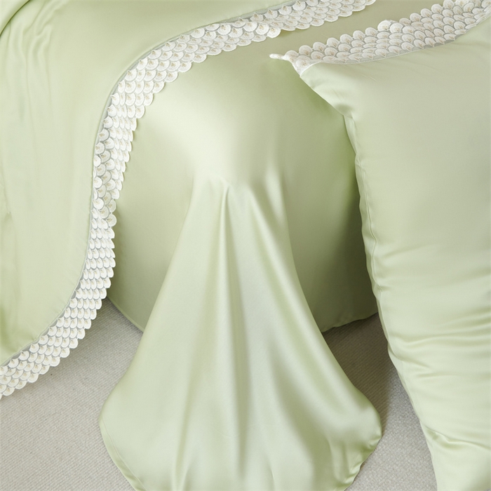 91家纺网 家纺一手货源 找家纺 （总）时亿2023新款蕾丝款60支兰精天丝夏被-花海