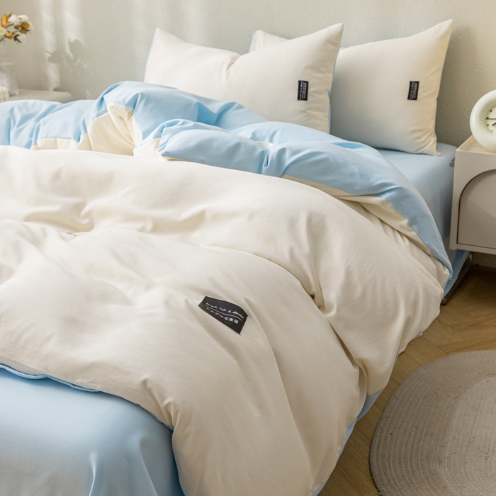 91家纺网 家纺一手货源 找家纺 米瑞娜 2024新款 水洗棉麻双拼纯色四件套 奶白+淡蓝