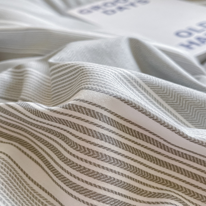 91家纺网 家纺一手货源 找家纺 柠馨2023新款 13376全棉印花三件套学生季三件套 叙白