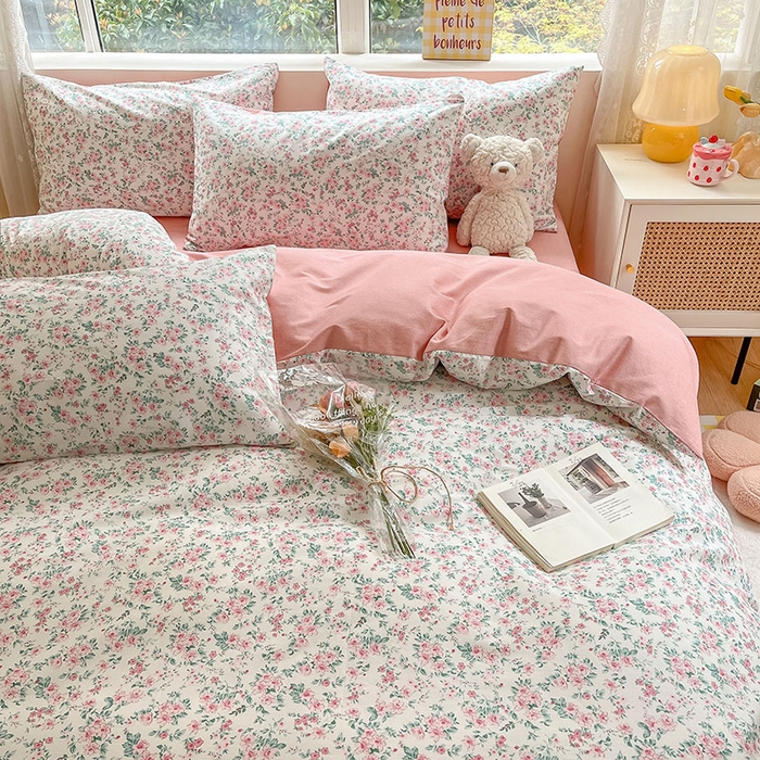 91家纺网 家纺一手货源 找家纺 柠馨2023新款 13376全棉印花三件套学生季三件套 扶摇粉