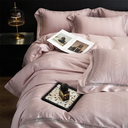 91家纺网 家纺一手货源 找家纺 （总）朵美2025新款100支天丝提花系列-丽莎夏被四件套