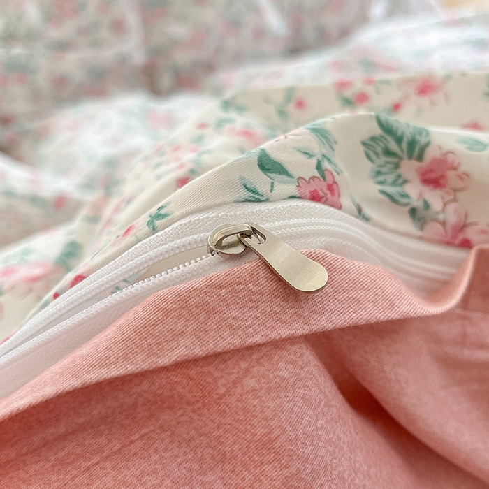 91家纺网 家纺一手货源 找家纺 柠馨2023新款 13376全棉印花三件套学生季三件套 扶摇粉