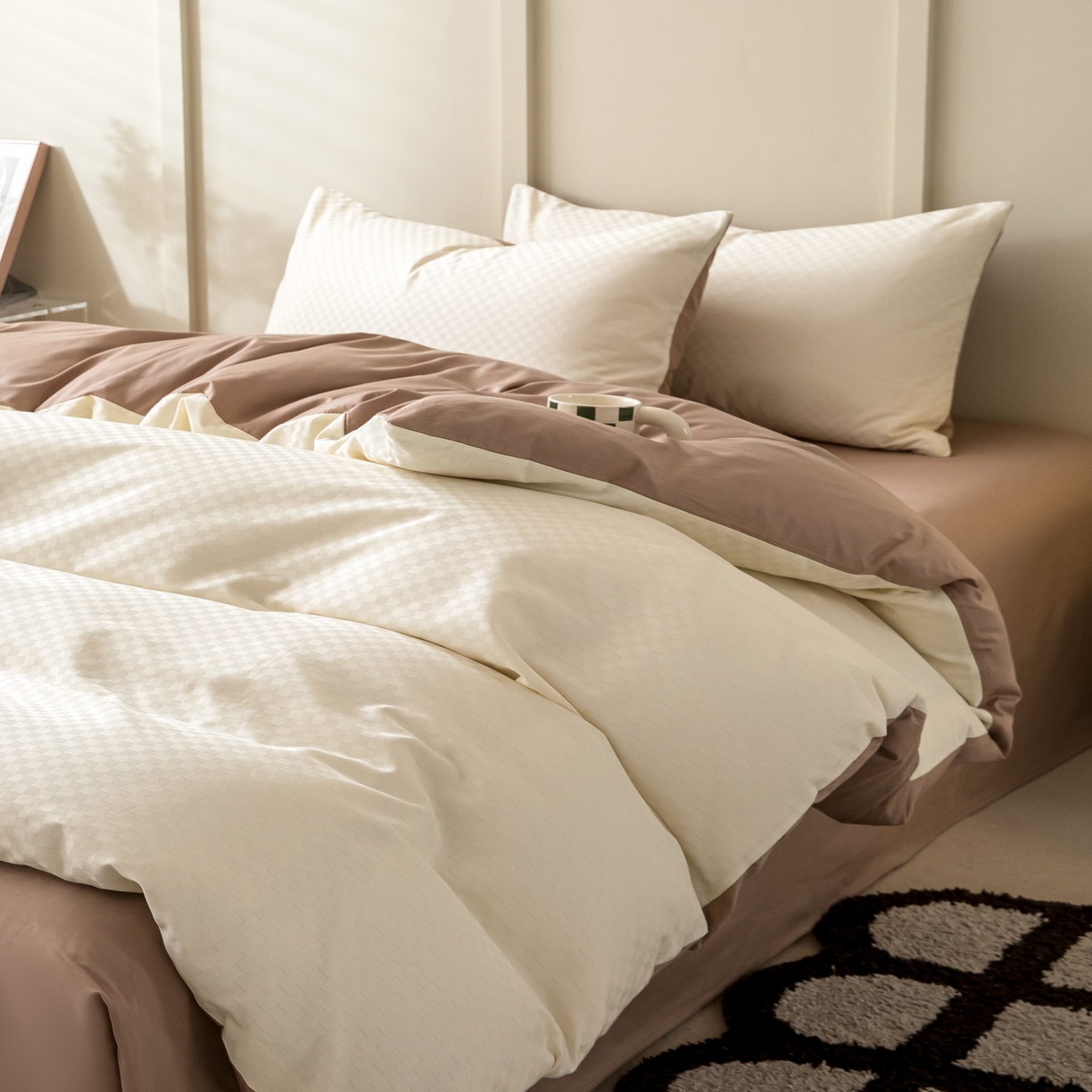 91家纺网 家纺一手货源 找家纺 琪格格2023新款60支长绒棉纯棉小方格单被套枕套四件套奶昔白+摩卡棕