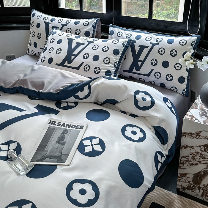 91家纺网 家纺一手货源 找家纺 色鬼布艺 2023新款水洗真丝轻奢四件套系列 路易