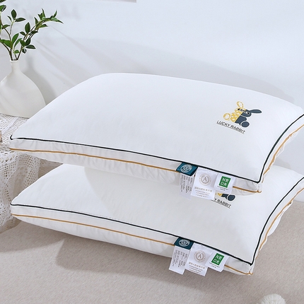 91家纺网 家纺一手货源 找家纺 梦叶草 2023新款全棉开心小熊枕芯 高枕48*74cm