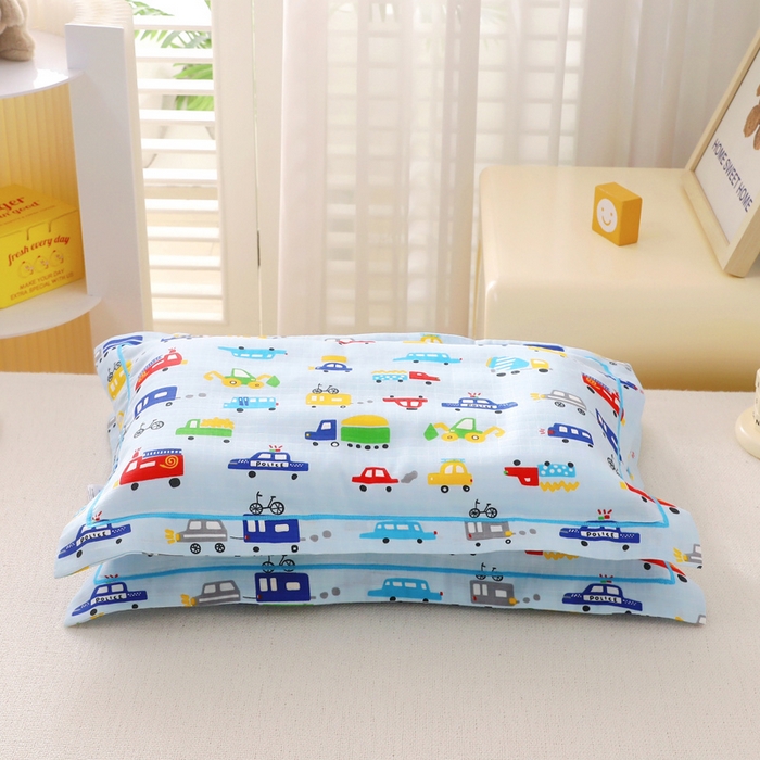 91家纺网 家纺一手货源 找家纺 乐秀家纺 2023新款A类双层纱卡通印花儿童幼儿园枕套 多彩汽车