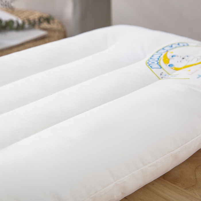 91家纺网 家纺一手货源 找家纺 乐秀家纺 2023新款A类全棉本色大豆纤维枕头枕芯 晚安熊