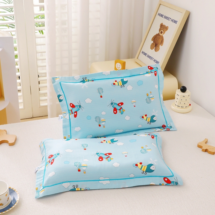 91家纺网 家纺一手货源 找家纺 乐秀家纺 2023新款A类双层纱卡通印花儿童幼儿园枕套 飞机气球