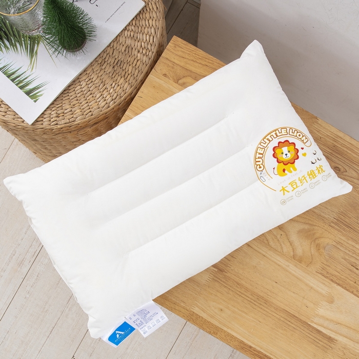 91家纺网 家纺一手货源 找家纺 乐秀家纺 2023新款A类全棉本色大豆纤维枕头枕芯 小狮子