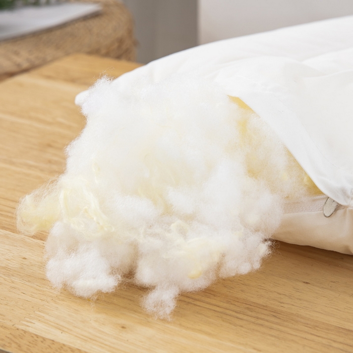 91家纺网 家纺一手货源 找家纺 乐秀家纺 2023新款A类全棉本色大豆纤维枕头枕芯 草莓兔