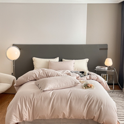 91家纺网 家纺一手货源 找家纺 (总) 三朵=全棉提花贡缎锻格四件套